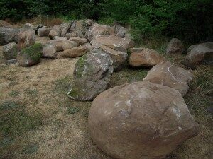 boulders-300x225-5449082